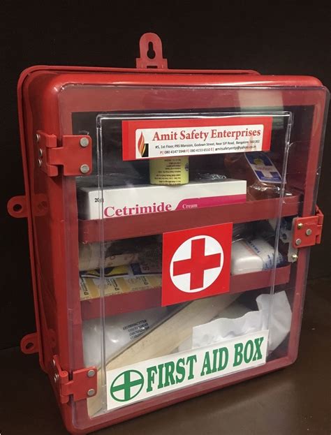 wall mountable first aid kit